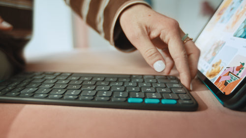 Logitech Flip Folio