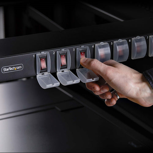 StarTech.com 8NS8-RACK-MOUNT-PDU power distribution unit (PDU)