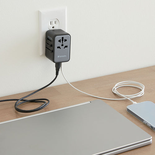 Verbatim 32124 mobile device charger