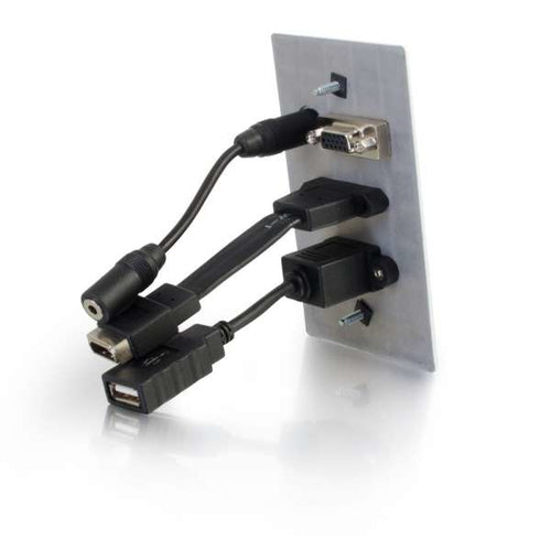 C2G 39707 socket-outlet