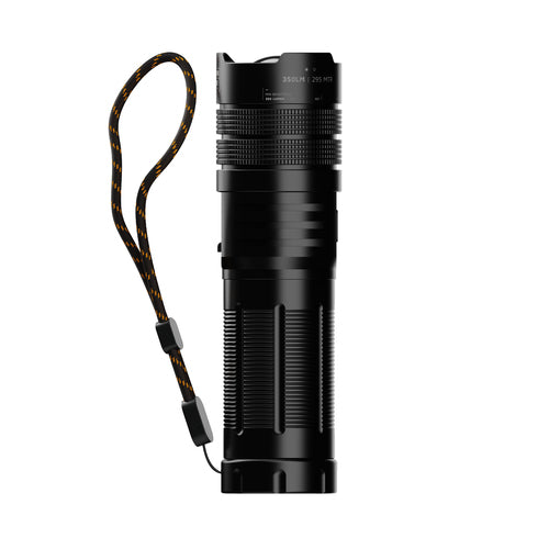 Xtorm XRF101 flashlight