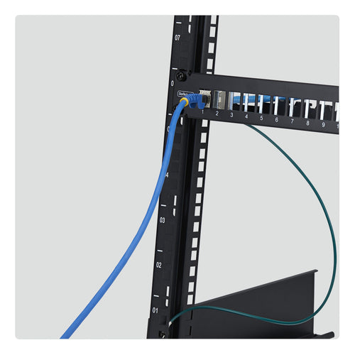 StarTech.com C6PANELSTP241U patch panel