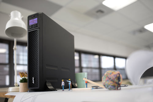 3000VA APC Smart-UPS SRT3000XLI Tower Double-Conversion UPS 2700W