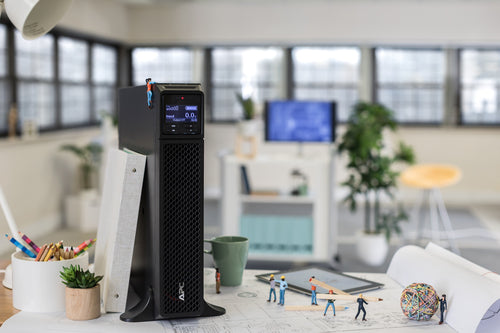 3000VA APC Smart-UPS SRT3000XLI Tower Double-Conversion UPS 2700W