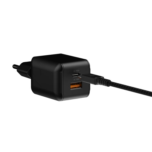 Xtorm XECNG701 mobile device charger