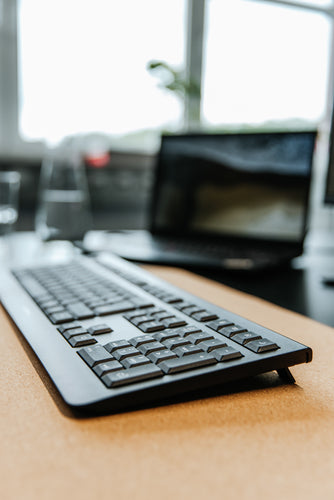 Wireless Full-Size Keyboard CHERRY KW 3000 QWERTY Black