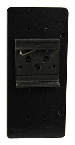 Lantronix SISPM1040-582-LRT network switch