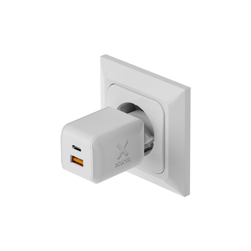 Xtorm XECNG700 mobile device charger