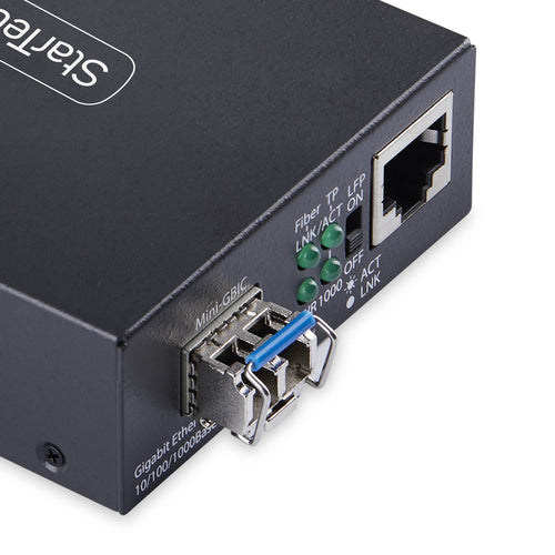 Media Converter StarTech.com MCM1110SMLC20 Single-Mode LC 20km 2000 Mbit/s Gigabit Ethernet - MCM1110SMLC20