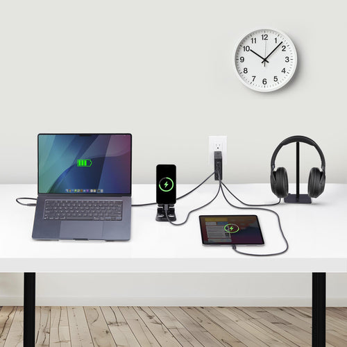 Wall Charger StarTech.com 140W USB-C 3x USB-C 1x USB-A GaN Adapter - 3114GCU-WALL-CHARGER