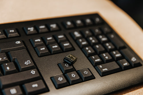 Wireless Full-Size Keyboard CHERRY KW 3000 QWERTY Black