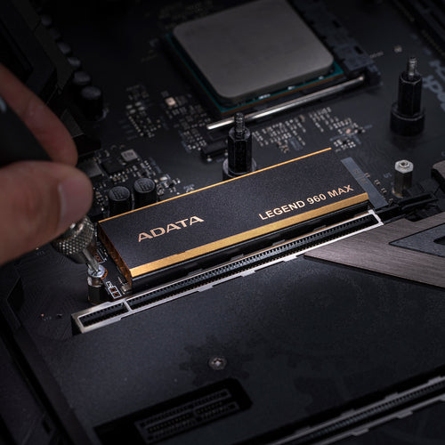 ADATA LEGEND 960 MAX