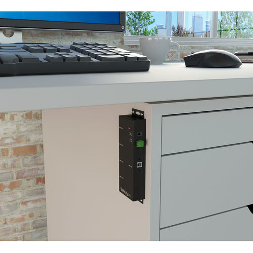 4-Port Industrial USB 3.0 Hub StarTech.com Metal ESD Protection Wall Mountable