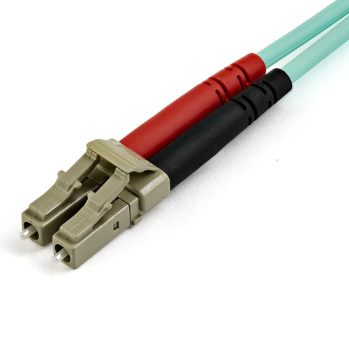 Multimode Fiber Optic Cable StarTech 15m 100G LC/UPC Low Insertion Loss