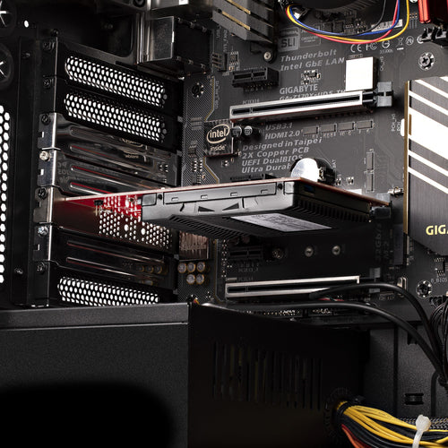 StarTech.com PEX4SFF8639U3 U.3 to PCIe 4.0 Adapter Card for NVMe SSDs