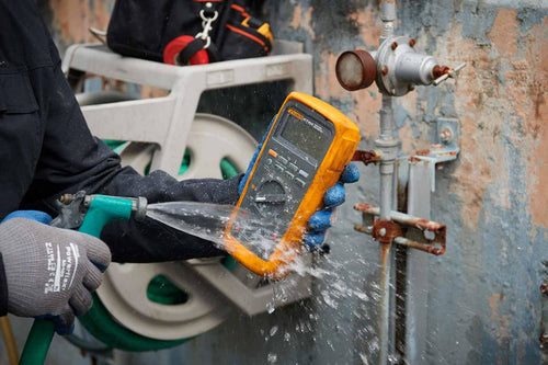Fluke 87V MAX multimeter
