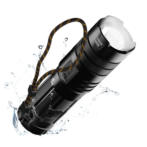 Xtorm XRF101 flashlight