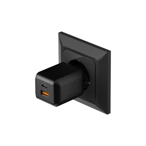 Xtorm XECNG701 mobile device charger
