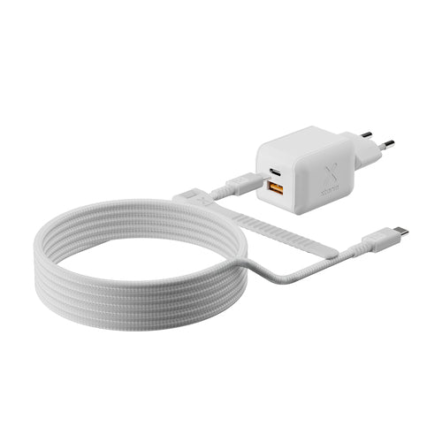 Xtorm XECNG700 mobile device charger