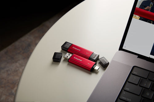 Portable SSD Kingston Technology 2TB Dual USB-A/C 1050MB/s - SPSD/2TB