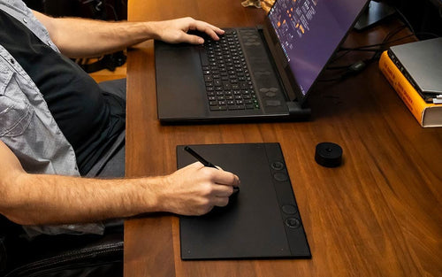 Wacom Intuos Pro Small graphic tablet