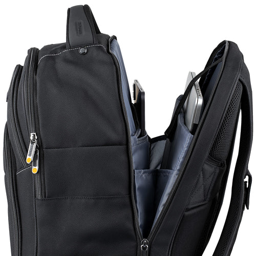 StarTech.com 17.3" Ergonomic Laptop Backpack - Durable Bag for Professionals