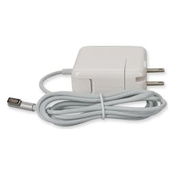 AddOn Networks MB283LL-AA power adapter/inverter