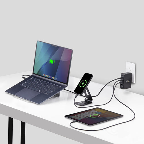 Wall Charger StarTech.com 140W USB-C 3x USB-C 1x USB-A GaN Adapter - 3114GCU-WALL-CHARGER
