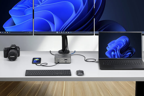 StarTech.com 215UE-TB5USB4DOCK laptop dock/port replicator