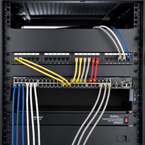 Networking Cable StarTech.com NLRD-6IN-CAT6A-PATCH 10GbE 6-Inch Snagless CAT6a