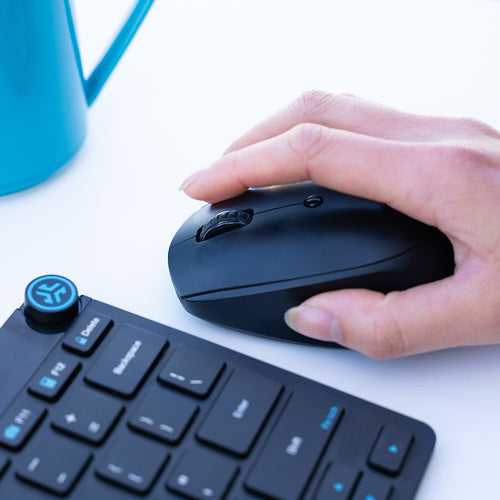 JLab Go Charge mouse
