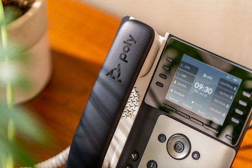 HP Poly Edge E320 and PoE-enabled IP phone