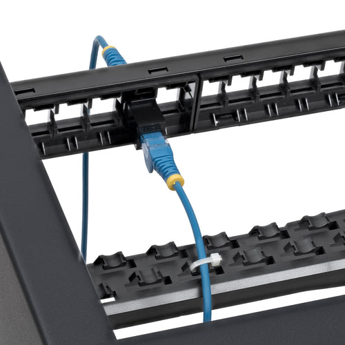 StarTech.com C6PANELUTP241UCM patch panel