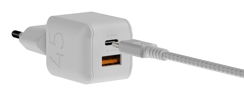 Xtorm XECNG450 mobile device charger
