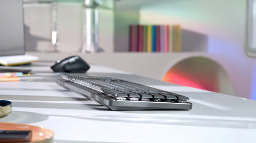 Logitech Master 920-010758 keyboard