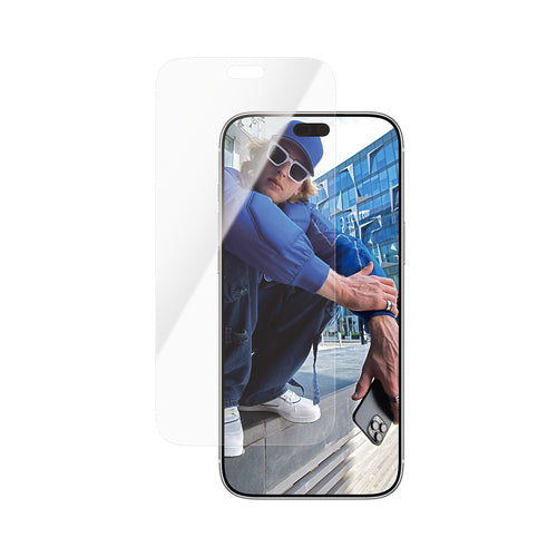 PanzerGlass ® Screen Protector iPhone 18 Pro Max | Classic fit w. EasyAligner