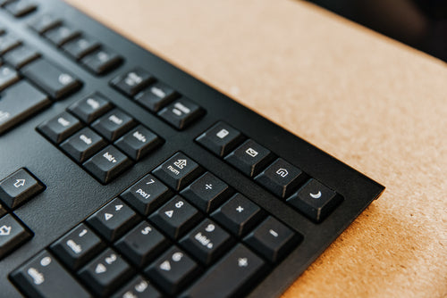 Wireless Full-Size Keyboard CHERRY KW 3000 QWERTY Black
