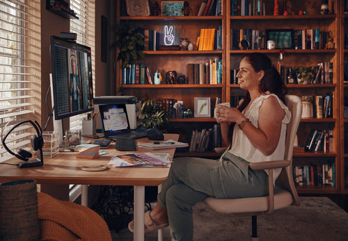 HP E32k G5 4K USB-C Monitor computer monitor