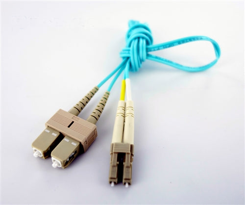 Axiom LC/SC MM Duplex OM4, 6m InfiniBand/fibre optic cable